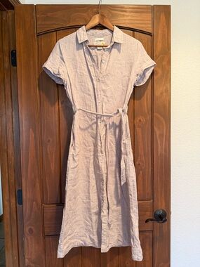 C&C California Light gray Linen Midi Shirt Dress with Tie Waist. MISSING BUTTON